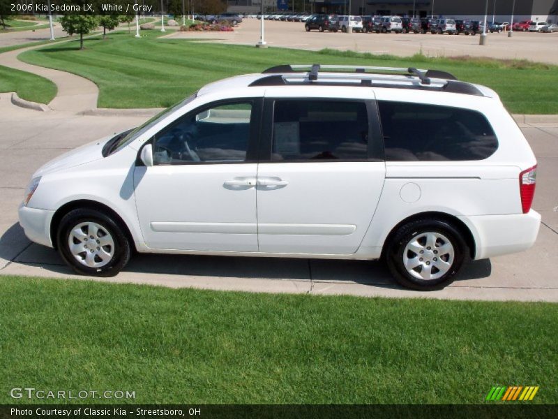 White / Gray 2006 Kia Sedona LX