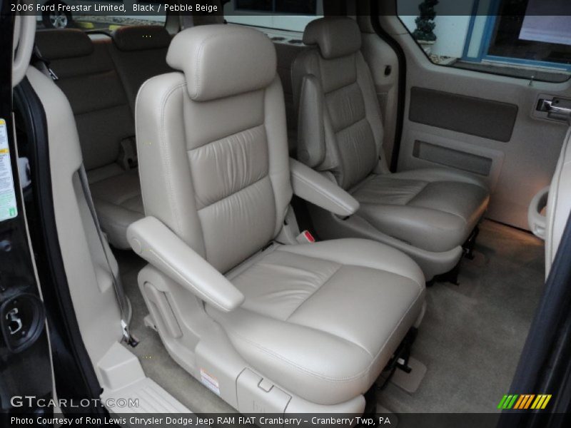 Black / Pebble Beige 2006 Ford Freestar Limited