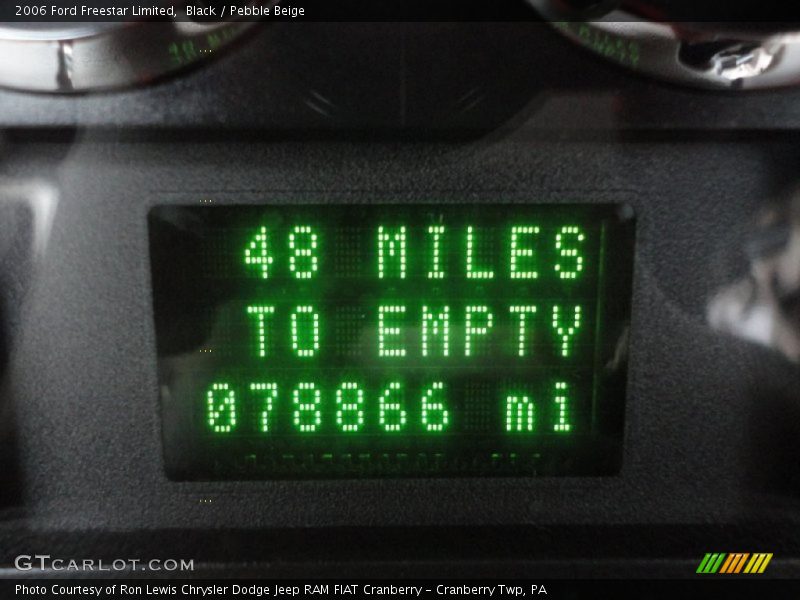 Black / Pebble Beige 2006 Ford Freestar Limited