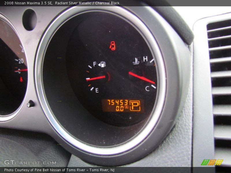 Radiant Silver Metallic / Charcoal Black 2008 Nissan Maxima 3.5 SE