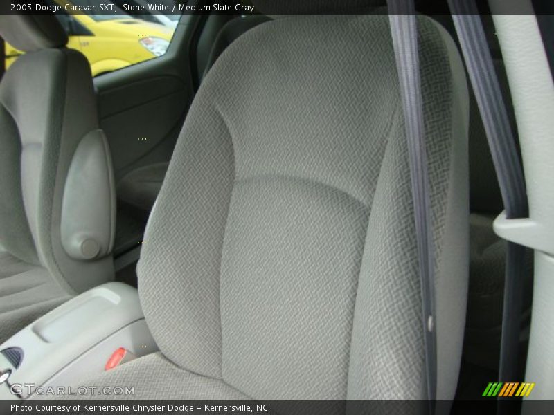Stone White / Medium Slate Gray 2005 Dodge Caravan SXT