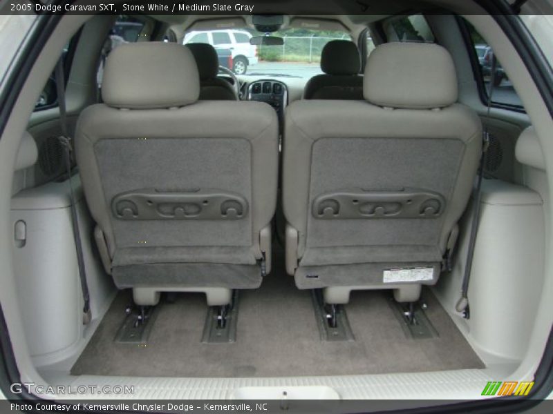  2005 Caravan SXT Trunk