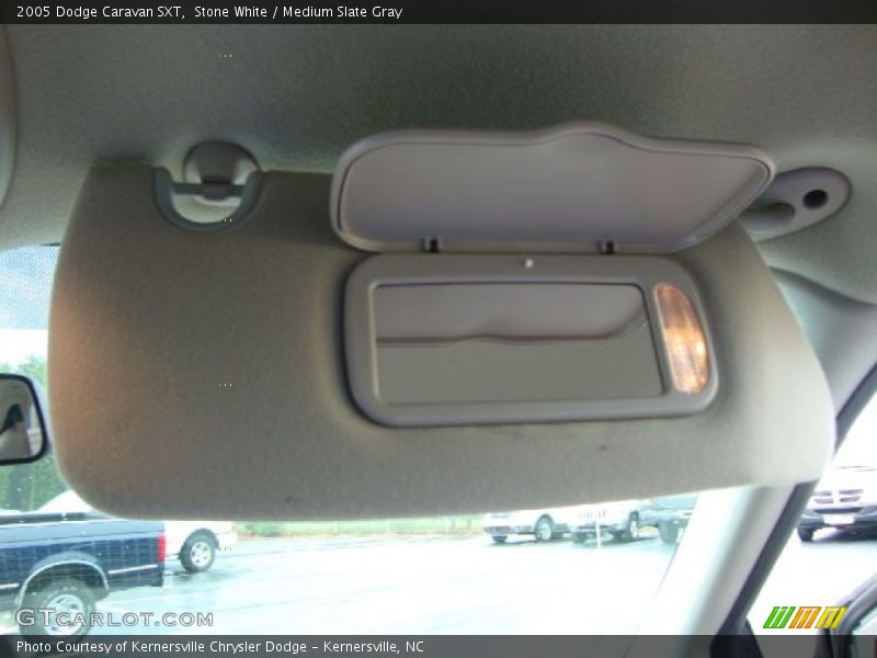 Stone White / Medium Slate Gray 2005 Dodge Caravan SXT