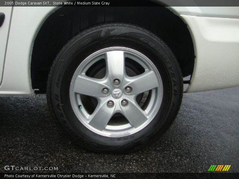  2005 Caravan SXT Wheel
