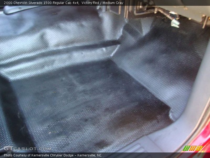 Victory Red / Medium Gray 2000 Chevrolet Silverado 1500 Regular Cab 4x4