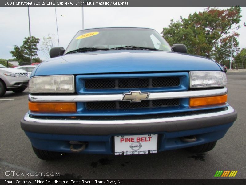 Bright Blue Metallic / Graphite 2001 Chevrolet S10 LS Crew Cab 4x4