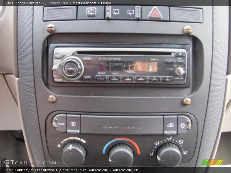 Inferno Red Tinted Pearlcoat / Taupe 2001 Dodge Caravan SE