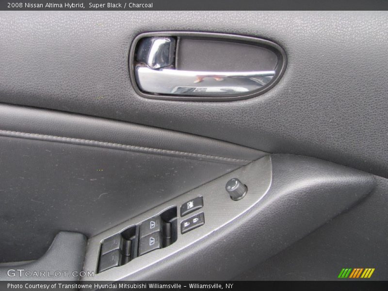 Controls of 2008 Altima Hybrid