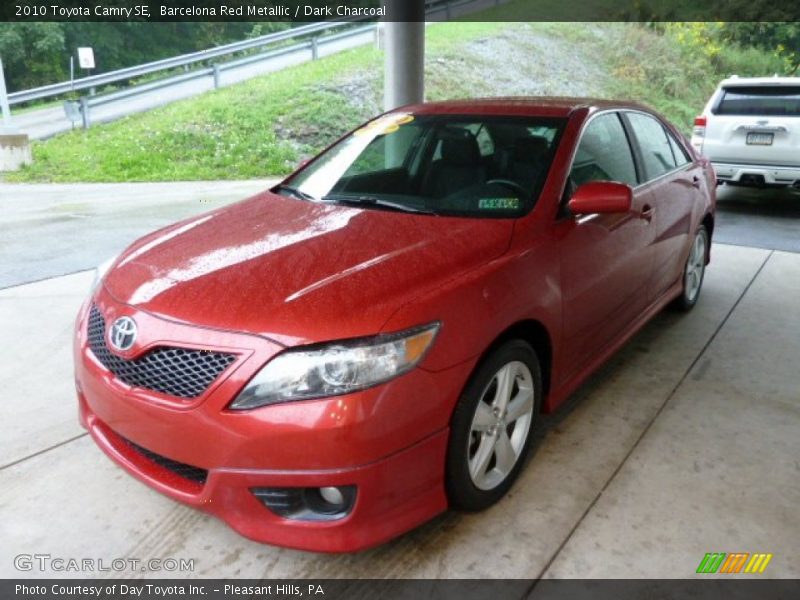 Barcelona Red Metallic / Dark Charcoal 2010 Toyota Camry SE