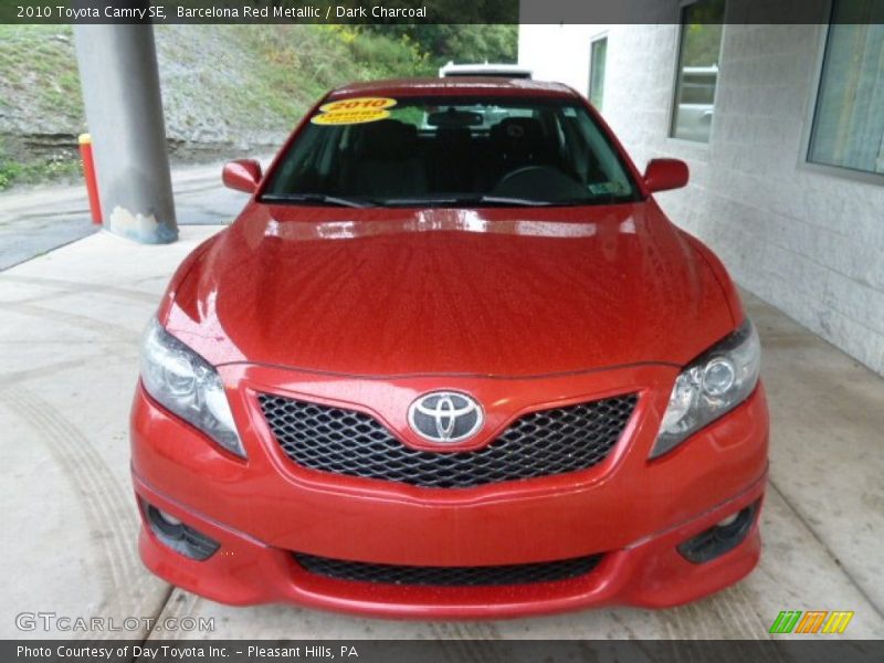 Barcelona Red Metallic / Dark Charcoal 2010 Toyota Camry SE