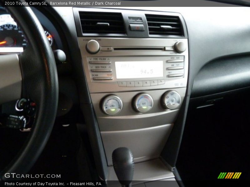 Barcelona Red Metallic / Dark Charcoal 2010 Toyota Camry SE