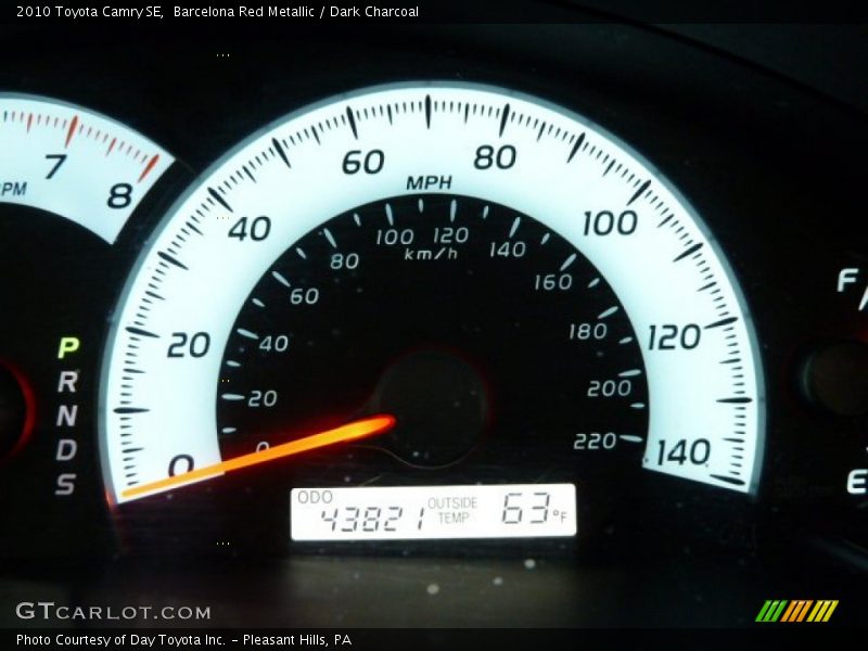 Barcelona Red Metallic / Dark Charcoal 2010 Toyota Camry SE