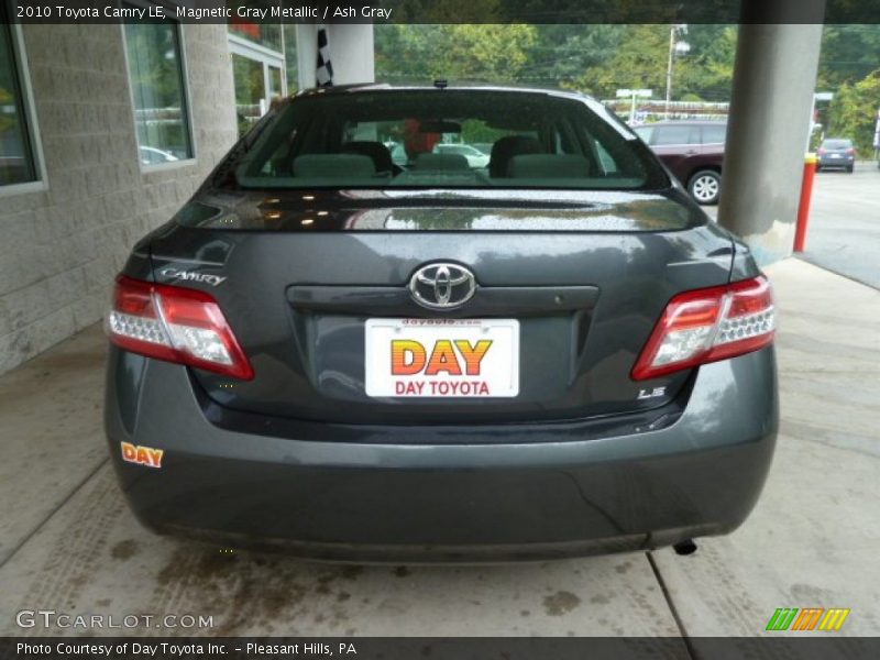 Magnetic Gray Metallic / Ash Gray 2010 Toyota Camry LE