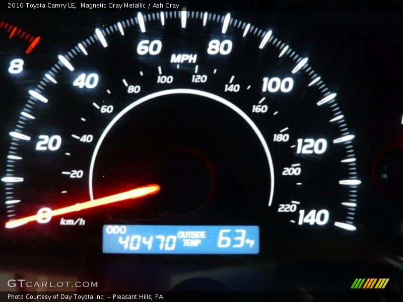 Magnetic Gray Metallic / Ash Gray 2010 Toyota Camry LE
