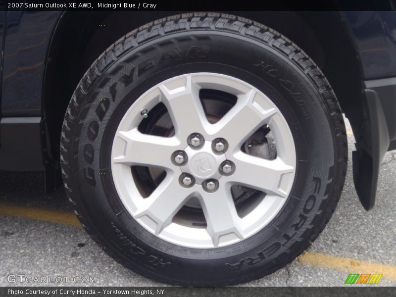  2007 Outlook XE AWD Wheel