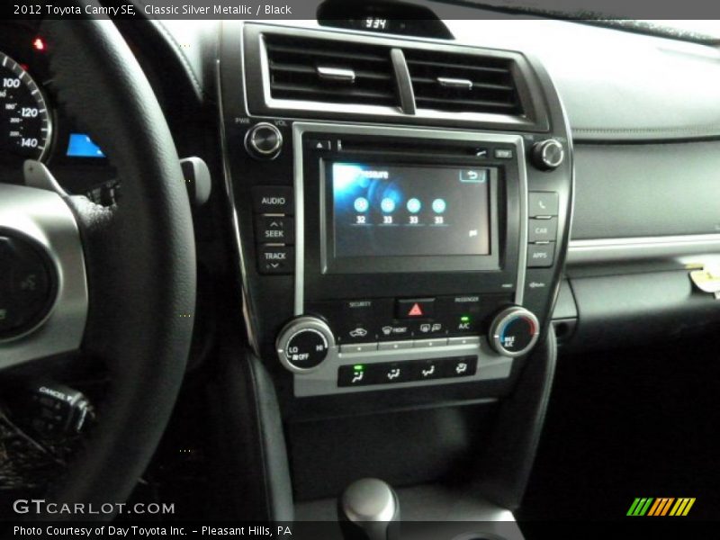 Controls of 2012 Camry SE