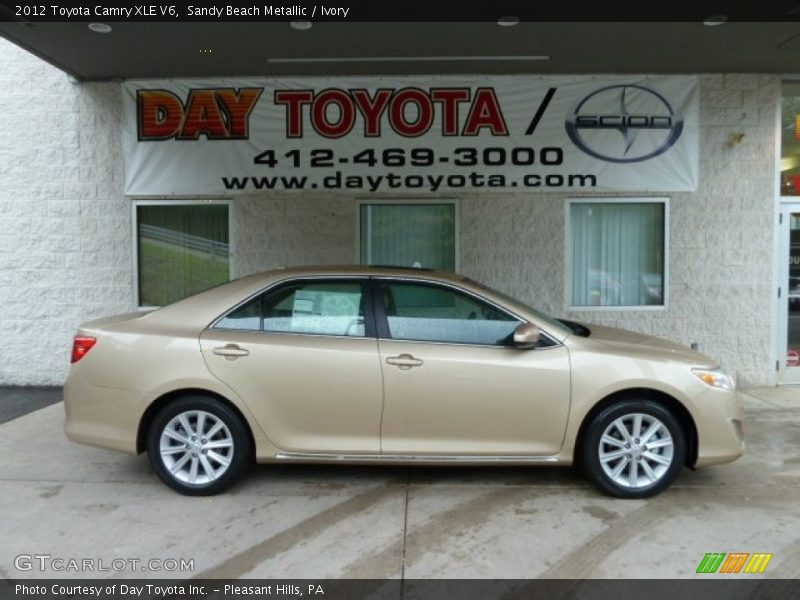 Sandy Beach Metallic / Ivory 2012 Toyota Camry XLE V6