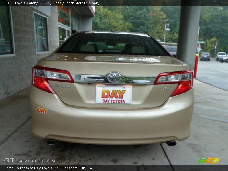 Sandy Beach Metallic / Ivory 2012 Toyota Camry XLE V6