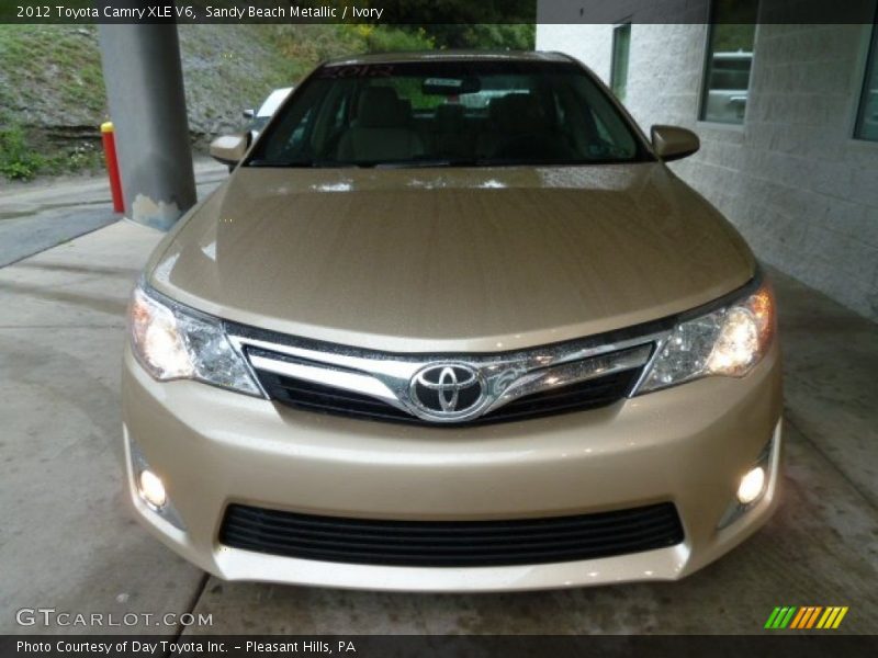 Sandy Beach Metallic / Ivory 2012 Toyota Camry XLE V6