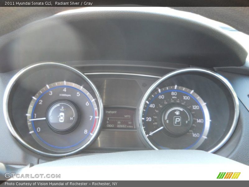 Radiant Silver / Gray 2011 Hyundai Sonata GLS