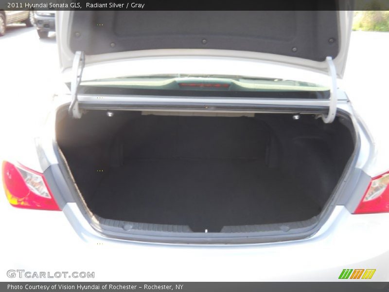 Radiant Silver / Gray 2011 Hyundai Sonata GLS