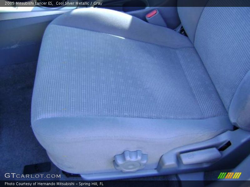 Cool Silver Metallic / Gray 2005 Mitsubishi Lancer ES