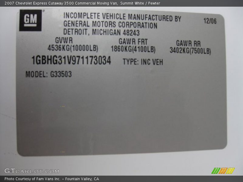 Summit White / Pewter 2007 Chevrolet Express Cutaway 3500 Commercial Moving Van