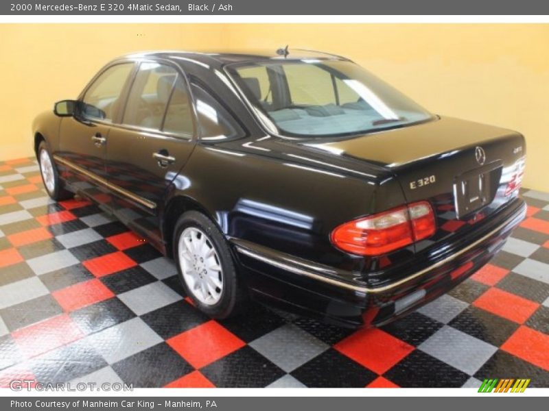 Black / Ash 2000 Mercedes-Benz E 320 4Matic Sedan