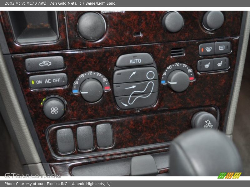 Ash Gold Metallic / Beige/Light Sand 2003 Volvo XC70 AWD