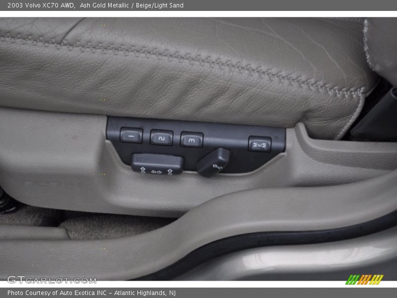 Ash Gold Metallic / Beige/Light Sand 2003 Volvo XC70 AWD