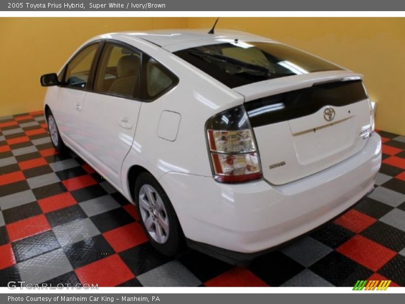 Super White / Ivory/Brown 2005 Toyota Prius Hybrid