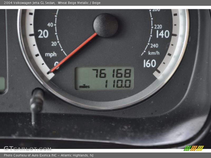 Wheat Beige Metallic / Beige 2004 Volkswagen Jetta GL Sedan
