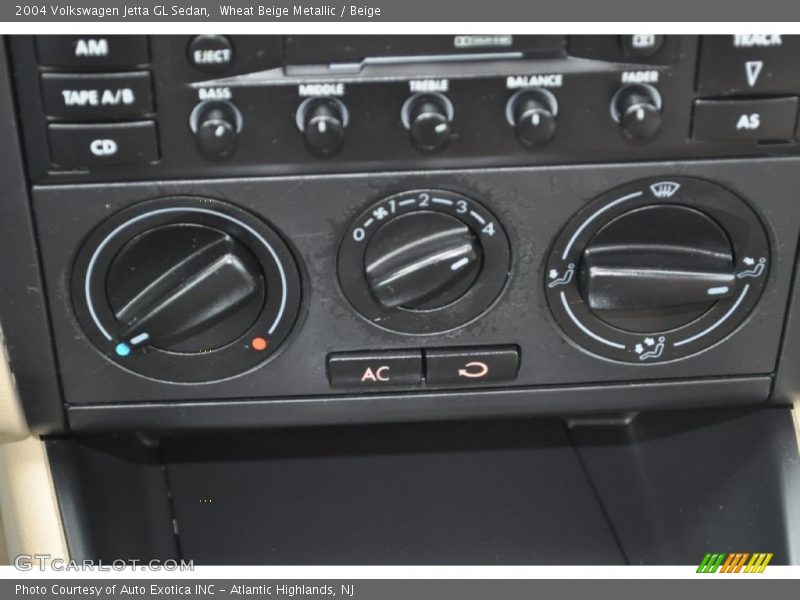 Controls of 2004 Jetta GL Sedan