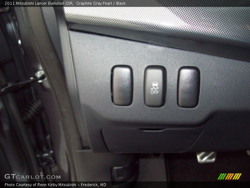 Controls of 2011 Lancer Evolution GSR