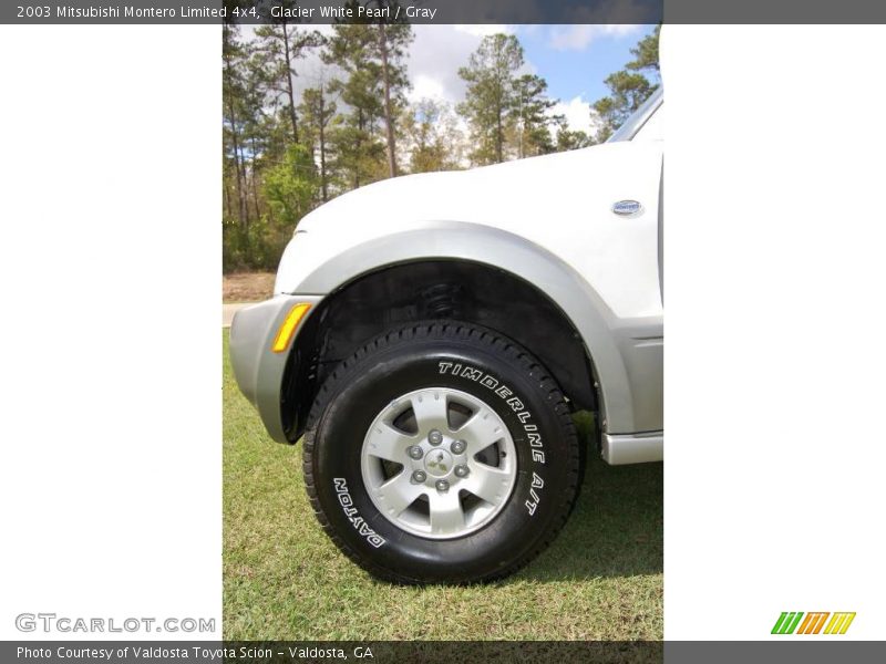 Glacier White Pearl / Gray 2003 Mitsubishi Montero Limited 4x4