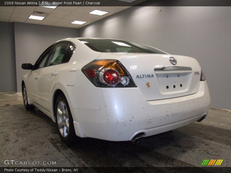 Winter Frost Pearl / Charcoal 2009 Nissan Altima 2.5 SL