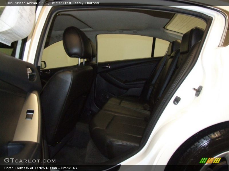 Winter Frost Pearl / Charcoal 2009 Nissan Altima 2.5 SL