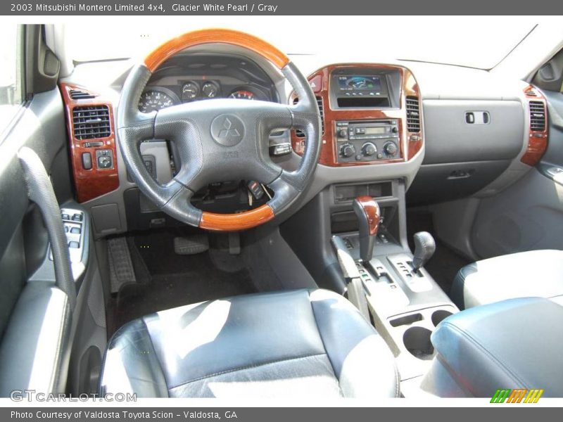 Glacier White Pearl / Gray 2003 Mitsubishi Montero Limited 4x4