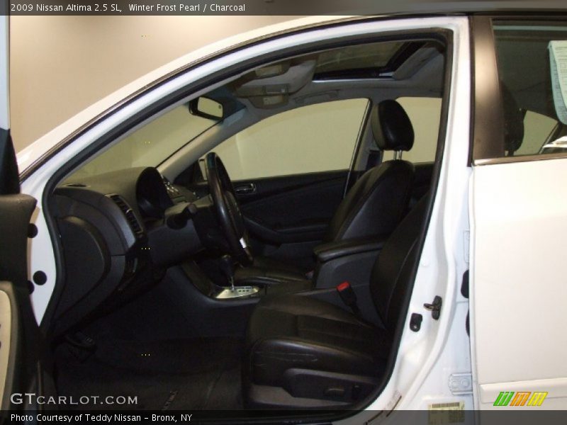 Winter Frost Pearl / Charcoal 2009 Nissan Altima 2.5 SL