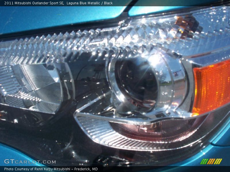 Laguna Blue Metallic / Black 2011 Mitsubishi Outlander Sport SE