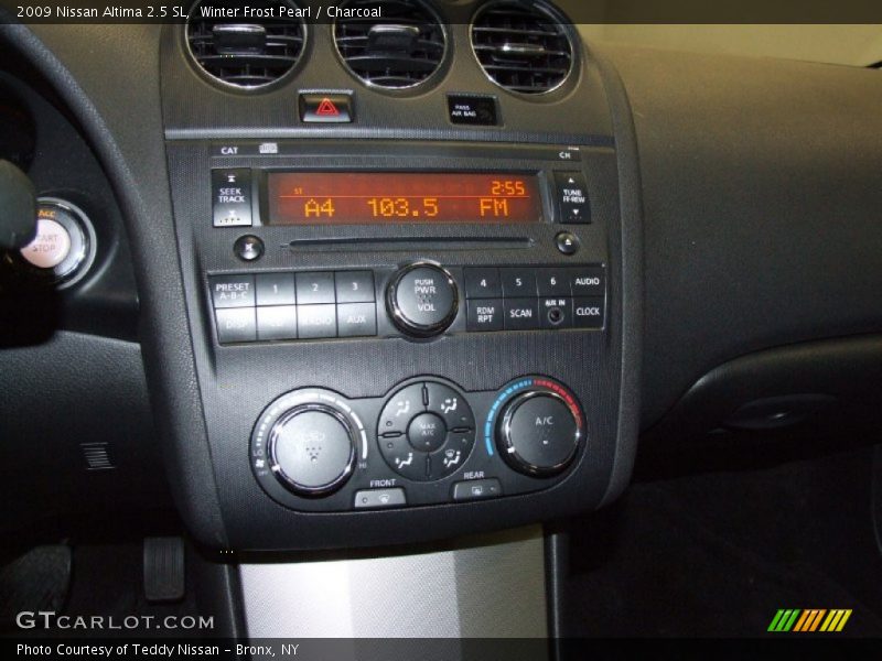 Winter Frost Pearl / Charcoal 2009 Nissan Altima 2.5 SL