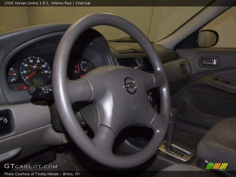 Inferno Red / Charcoal 2005 Nissan Sentra 1.8 S
