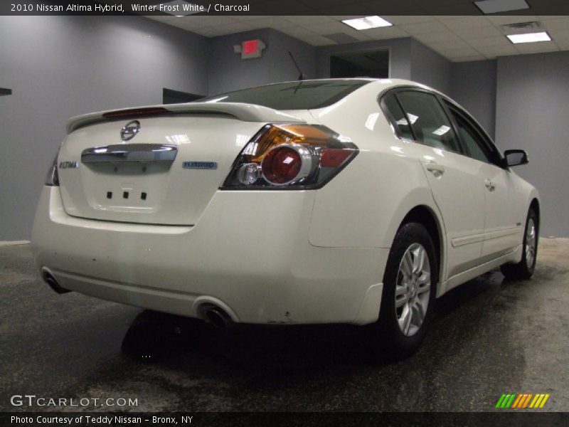 Winter Frost White / Charcoal 2010 Nissan Altima Hybrid
