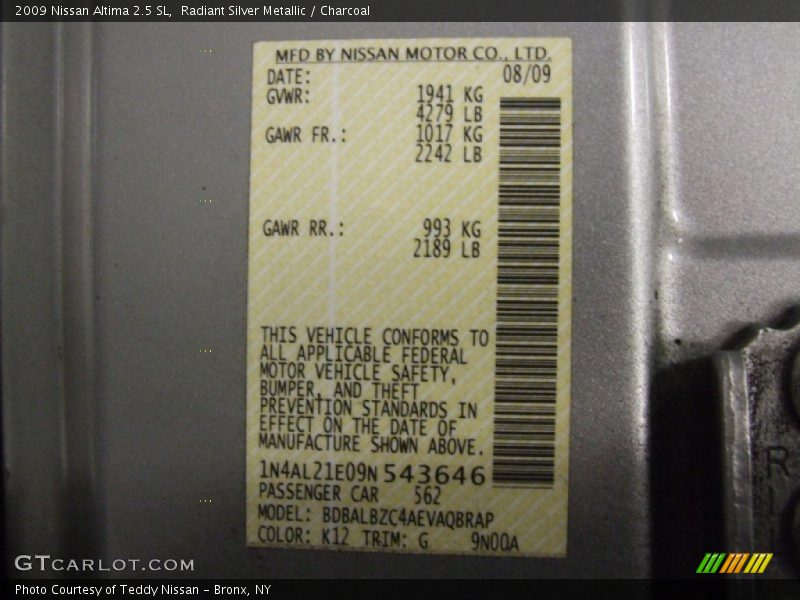 Radiant Silver Metallic / Charcoal 2009 Nissan Altima 2.5 SL