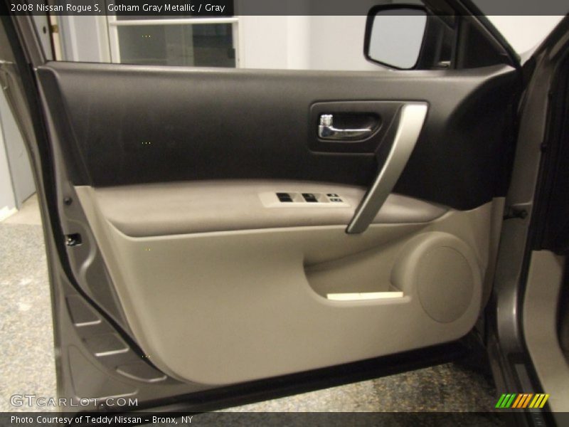 Gotham Gray Metallic / Gray 2008 Nissan Rogue S