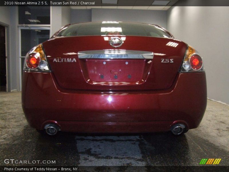 Tuscan Sun Red / Charcoal 2010 Nissan Altima 2.5 S