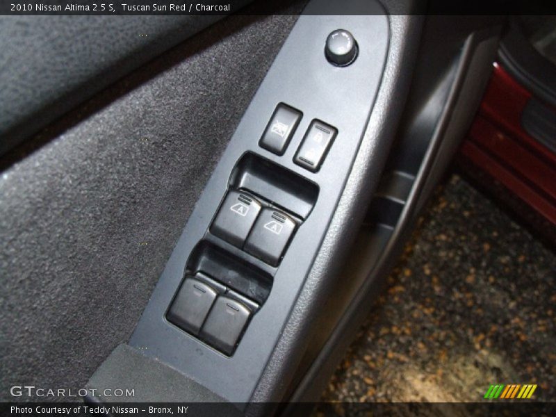 Tuscan Sun Red / Charcoal 2010 Nissan Altima 2.5 S