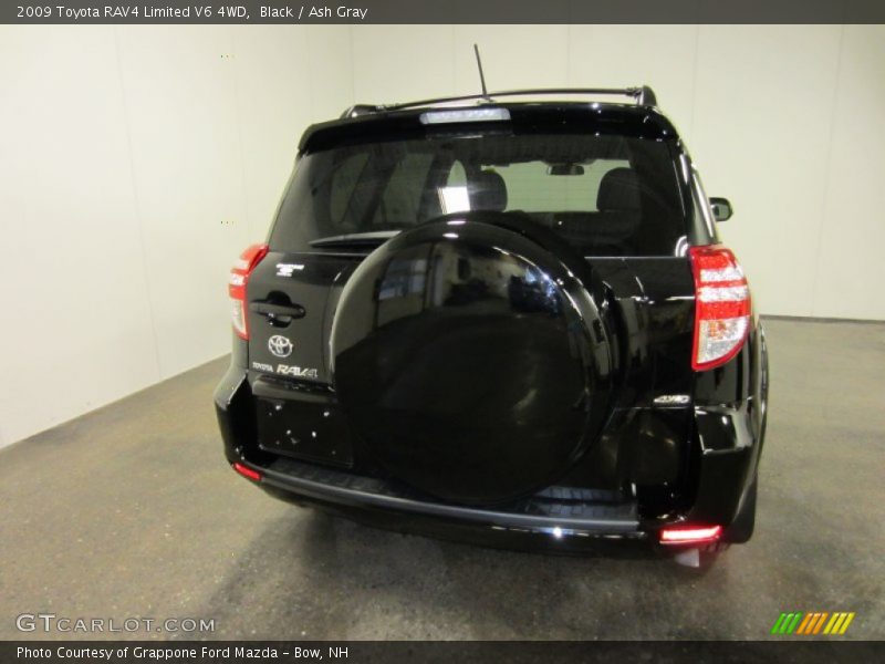 Black / Ash Gray 2009 Toyota RAV4 Limited V6 4WD