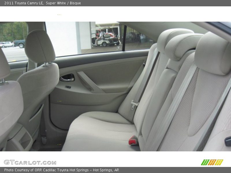 Super White / Bisque 2011 Toyota Camry LE