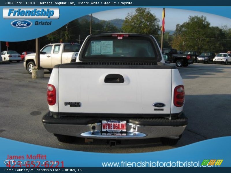 Oxford White / Medium Graphite 2004 Ford F150 XL Heritage Regular Cab